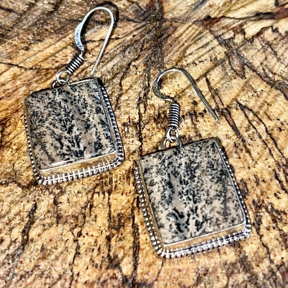 Honey Dendritic Earrings 1 7/8” - Picture 3 of 9